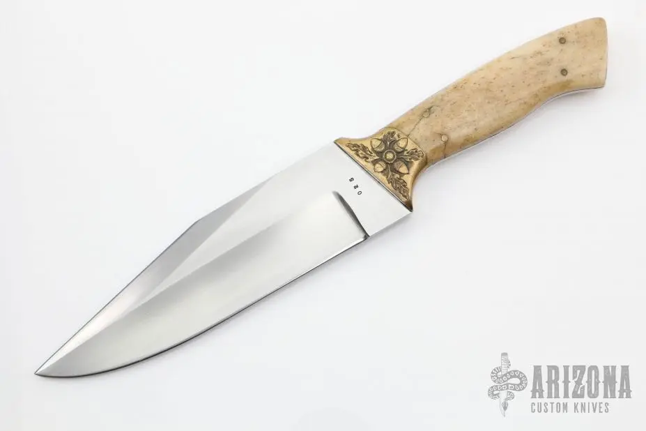 Large Engraved Hunter #025 3 Large Engraved Hunter #025