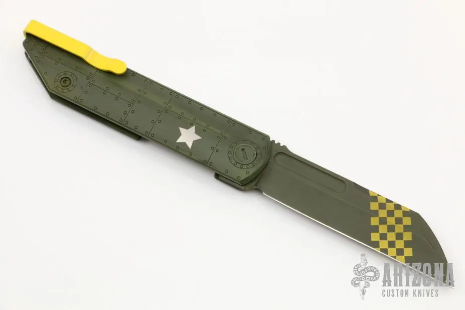 Revenge "Fukushu" Mid-Size EDC Front Flipper-Taz Graphic 4 Revenge "Fukushu" Mid-Size EDC Front Flipper-Taz Graphic - Image 2