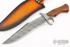 Twist Damascus Pirate's Bowie