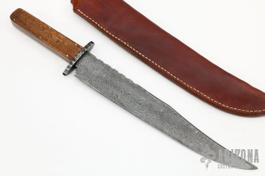 San Mai Damascus Bowie 4 San Mai Damascus Bowie - Image 2