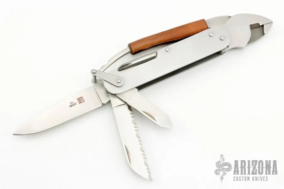 4X4 Tool Mate 3 4X4 Tool Mate