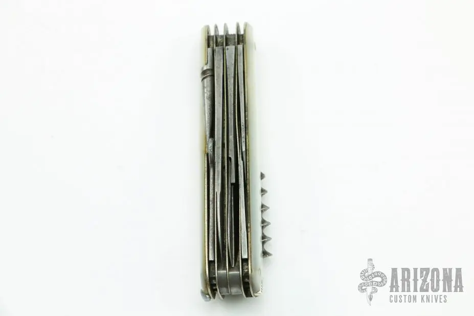 9-Blade Slipjoint 6 9-Blade Slipjoint - Image 4