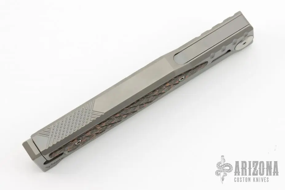 EXO Gravity Knife - Snakeskin Copper 6 EXO Gravity Knife - Snakeskin Copper - Image 4